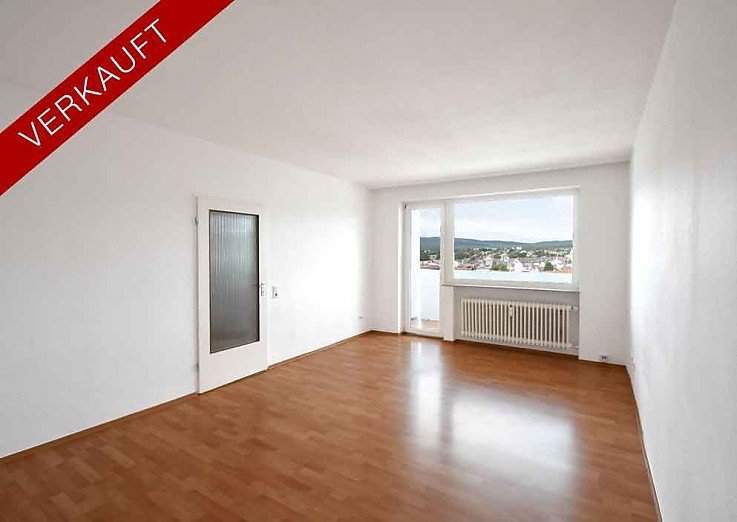 Foto Helle 2-Zimmer-Wohnung mit Balkon und 2 Tiefgaragenstellpl�tzen in Bad Homburg