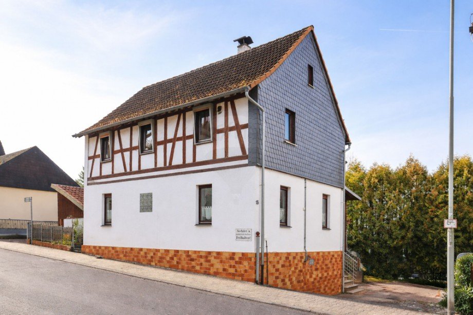 Hausansicht Einfamilienhaus Hirzenhain