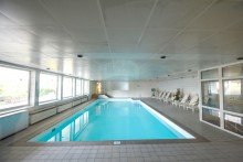 Schwimmbad Licht - Lage - Lebensqualit�t
ger�umiges 1-Zimmer-Apartment
mit sonnigem Balkon
- ruhig  & zentral -