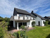 Hauptbild Gro�es Einfamilienhaus mit Charakter in beliebter Lagevon Rosbach - Rodheim v.d.H.