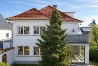 Bild (52a89cfca45cf9f52ece2b8085cdc691): Gro�z�giges Haus mit sonnigem Garten in Bestlage von Friedrichsdorf