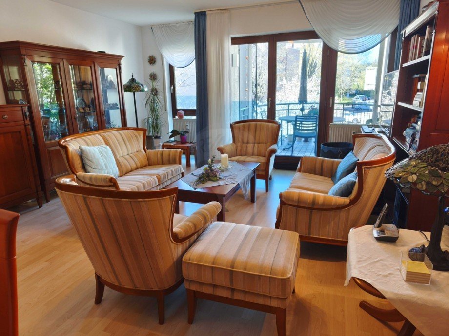 Wohn-/Esszimmer Etagenwohnung Bad Homburg vor der H�he / Kirdorf