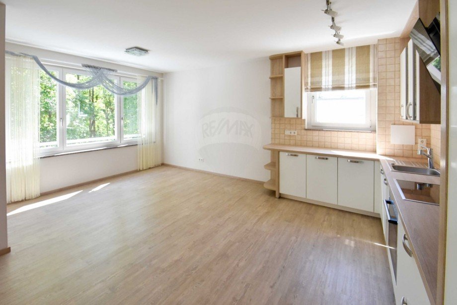 Wohn-/Esszimmer Etagenwohnung Oberursel