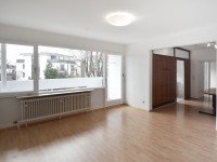 Hauptbild Ihr neues sonniges ZuhauseModernisierte 2-Zimmer-Wohnung in beliebter Lage von Bad Homburg