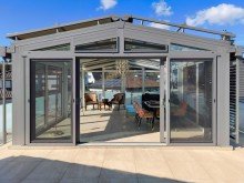 Wintergarten OG Gro�e Villa mit zwei Winterg�rten
und beheiztem Au�enpool