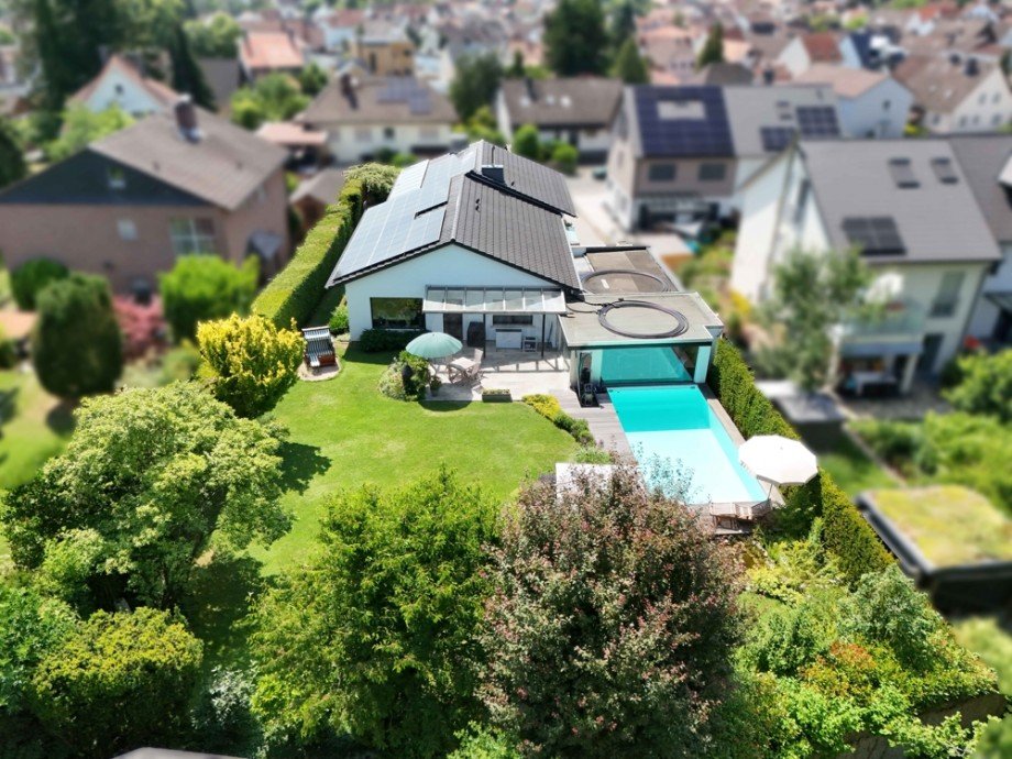 Au�enaufnahme Einfamilienhaus Friedrichsdorf / K�ppern